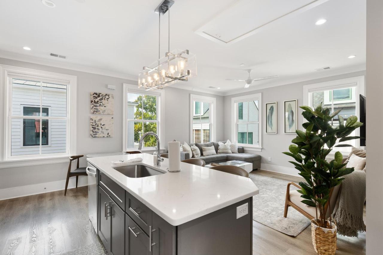The Santee Suite At 122 Spring Charleston Bagian luar foto